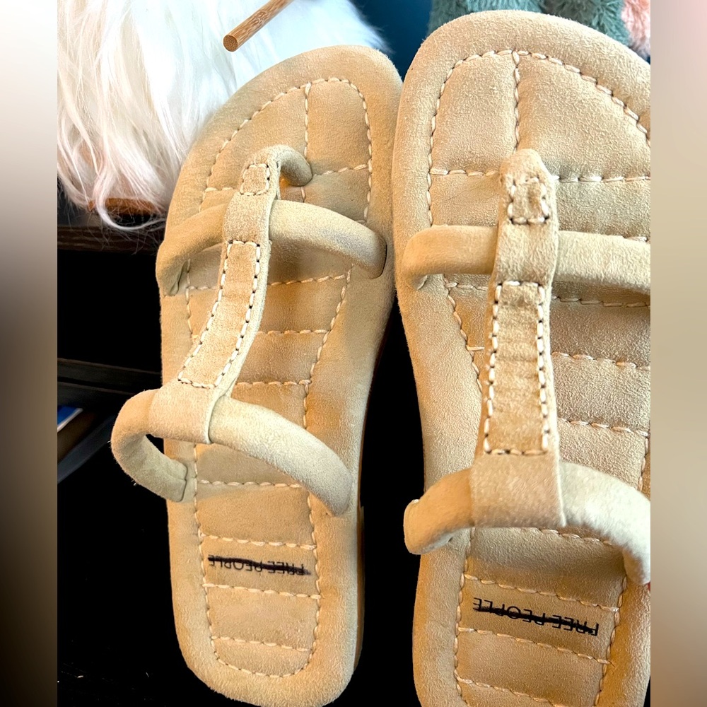 New, never worn Free People Hadden Sandal, Cafe color size 6